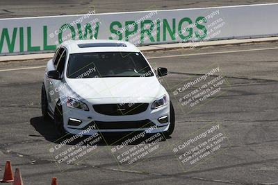 media/May-18-2022-Open Track Racing (Wed) [[f96b7d3cf4]]/Around the Pits/